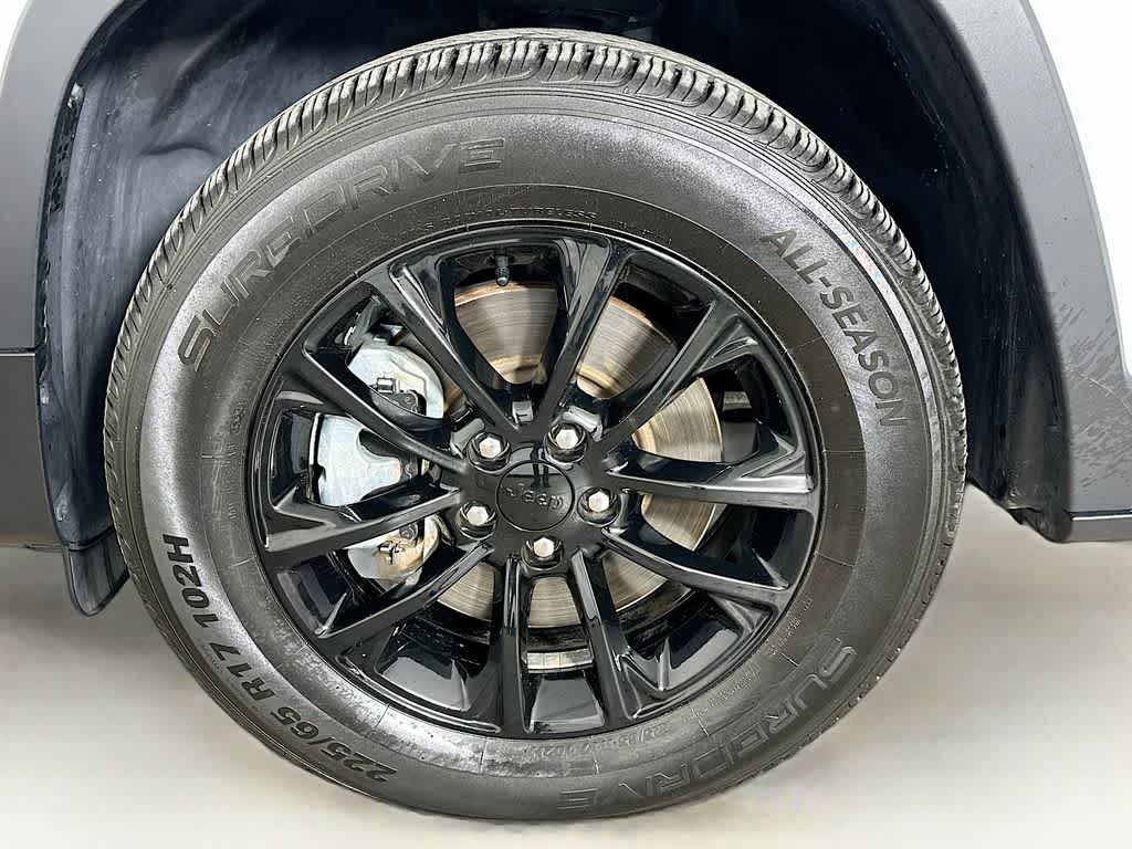 Jeep Cherokee Altitude Lux 2023