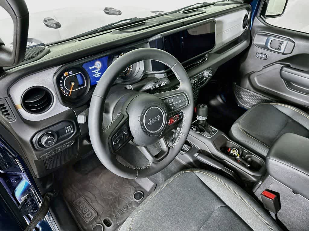 Jeep Wrangler Willys 2025