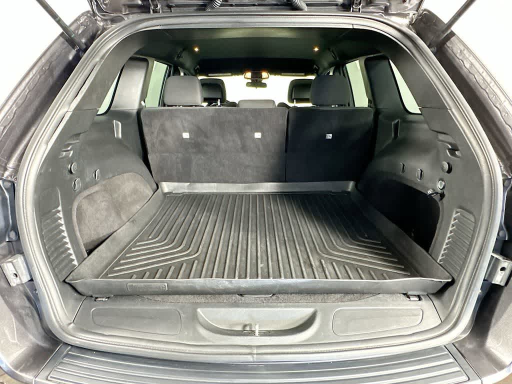 Jeep Grand Cherokee Laredo E 2021