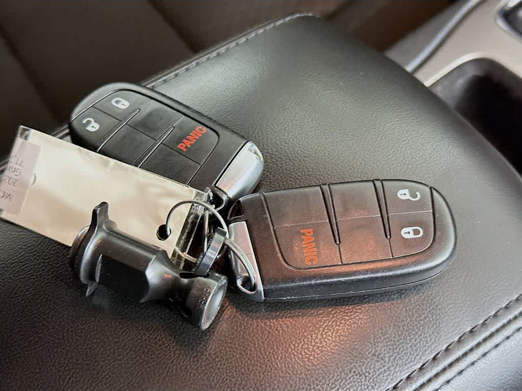 Jeep Grand Cherokee Laredo E 2021