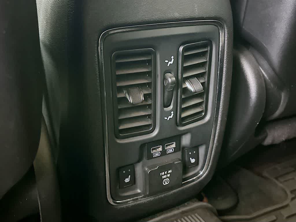Jeep Grand Cherokee Overland 2014
