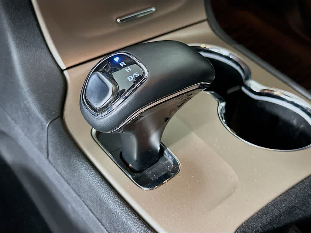 Jeep Grand Cherokee Overland 2014