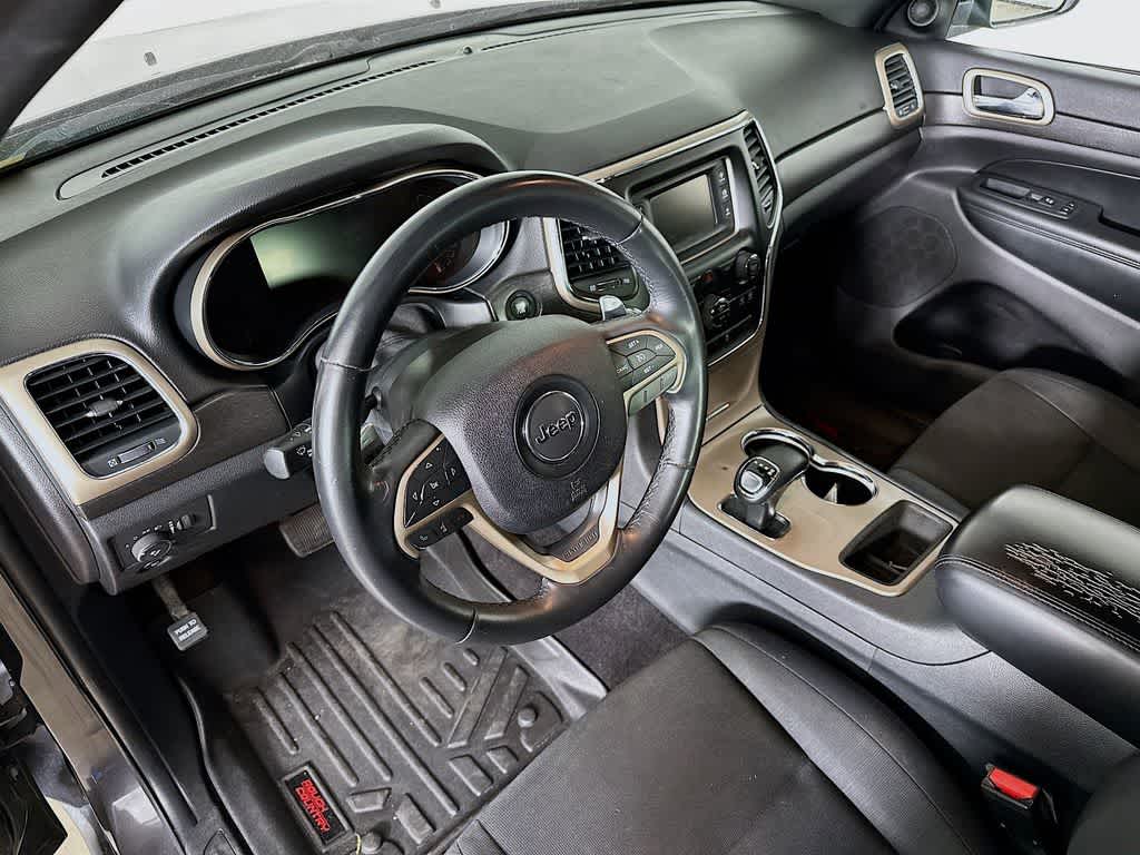 Jeep Grand Cherokee Laredo 2015