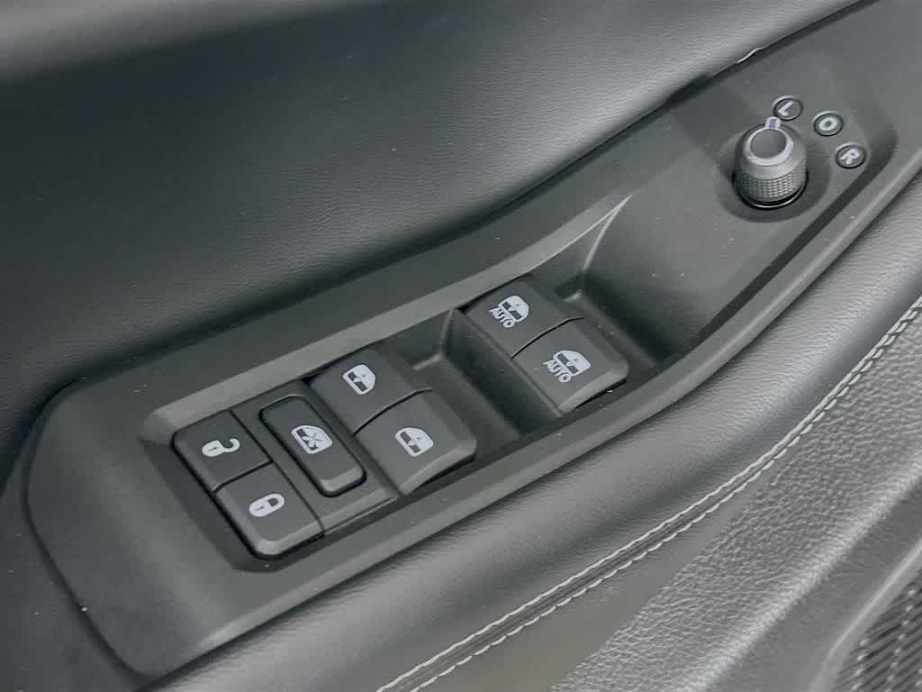 Jeep Grand Cherokee Altitude 2025