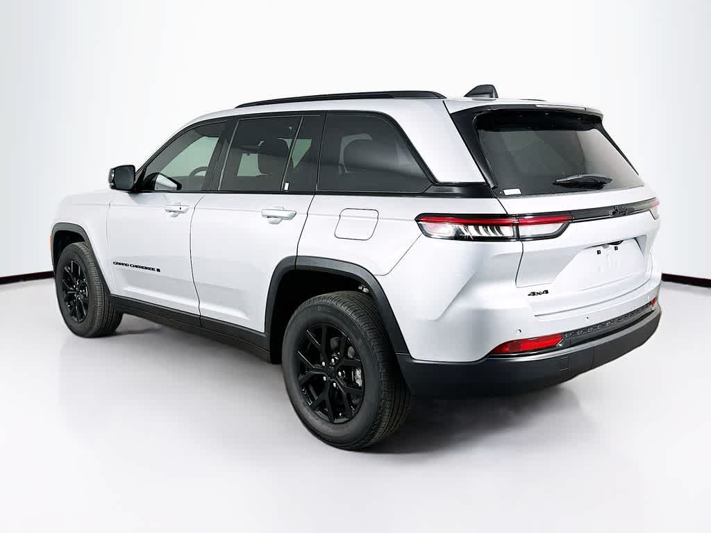Jeep Grand Cherokee Altitude 2025