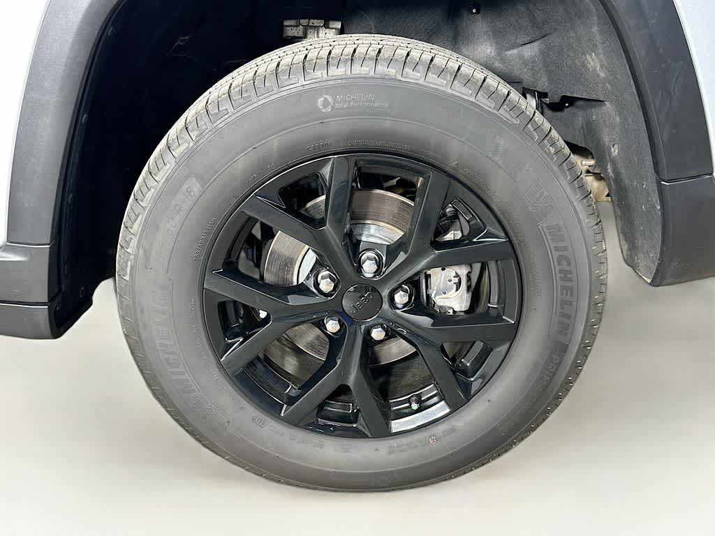 Jeep Grand Cherokee Altitude 2025