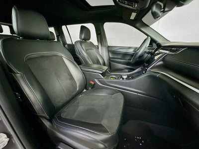 Jeep Grand Cherokee L Altitude X 2024