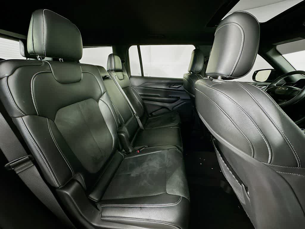 Jeep Grand Cherokee L Altitude X 2024