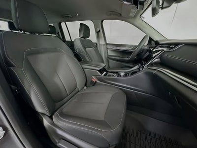 Jeep Grand Cherokee L Laredo 2022