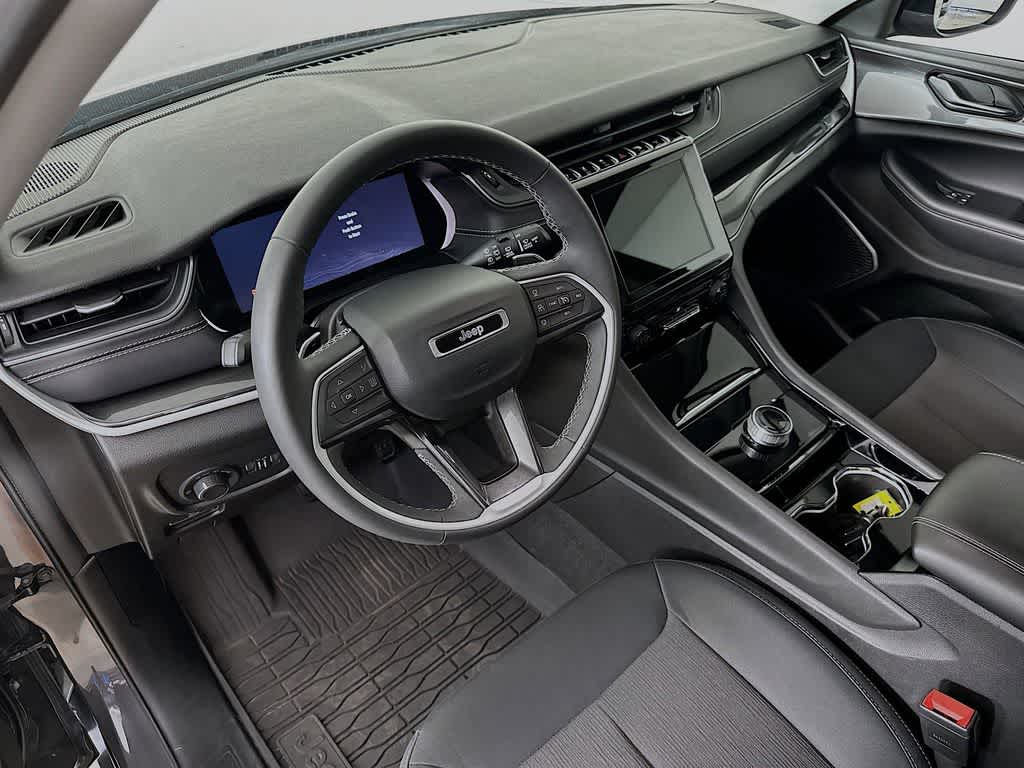 Jeep Grand Cherokee L Laredo 2022
