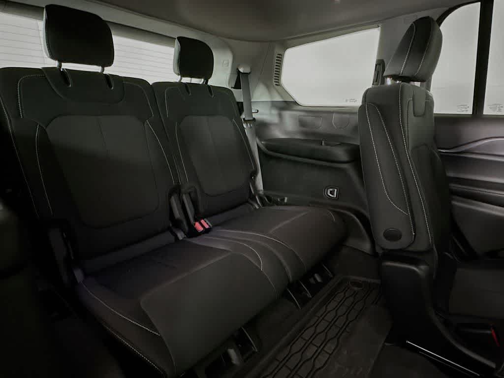 Jeep Grand Cherokee L Laredo 2022
