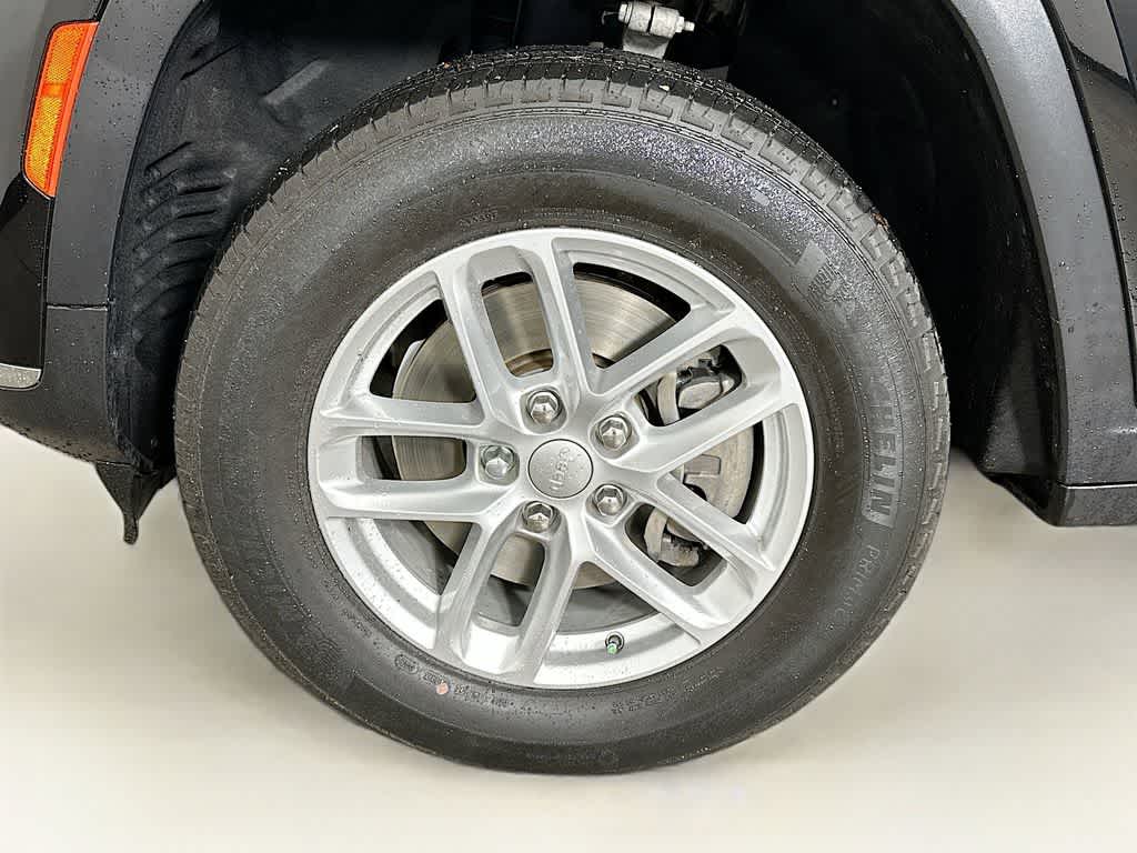 Jeep Grand Cherokee L Laredo 2022