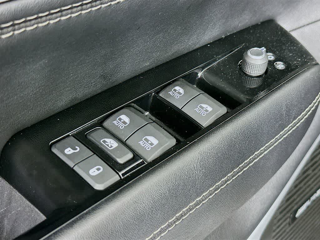 2023 Jeep Wagoneer Serie III