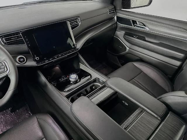 2023 Jeep Wagoneer Serie III