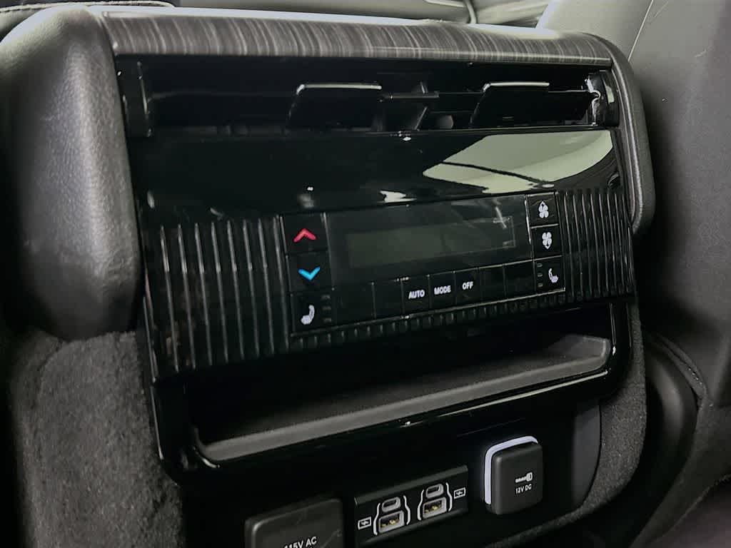 2023 Jeep Wagoneer Serie III