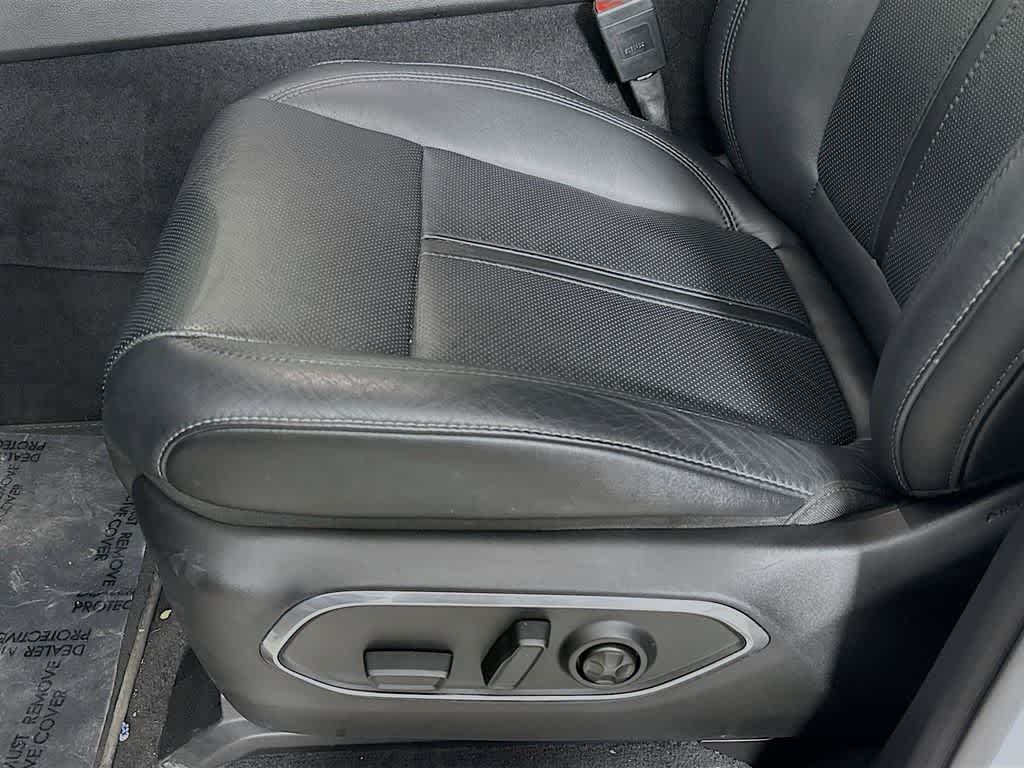 2023 Jeep Wagoneer Serie III