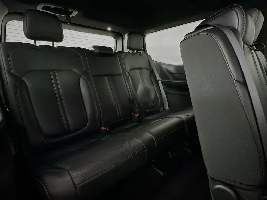 2023 Jeep Wagoneer Serie III