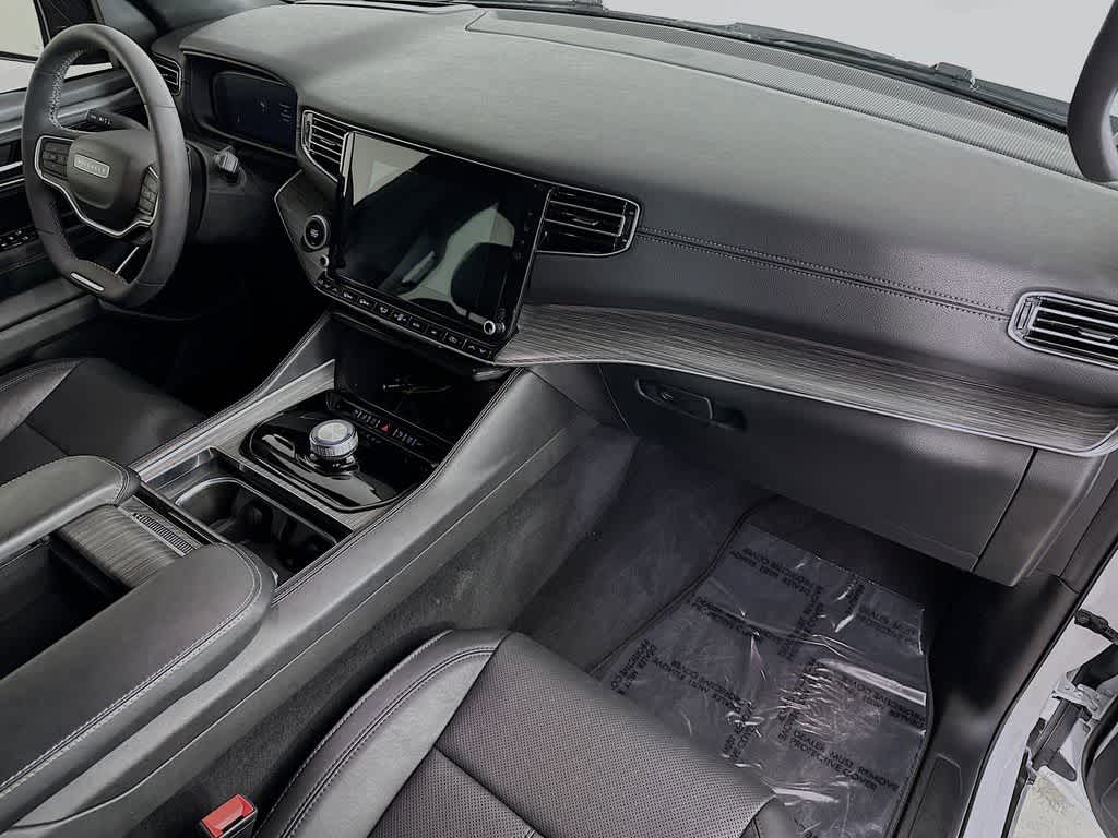 2023 Jeep Wagoneer Serie III