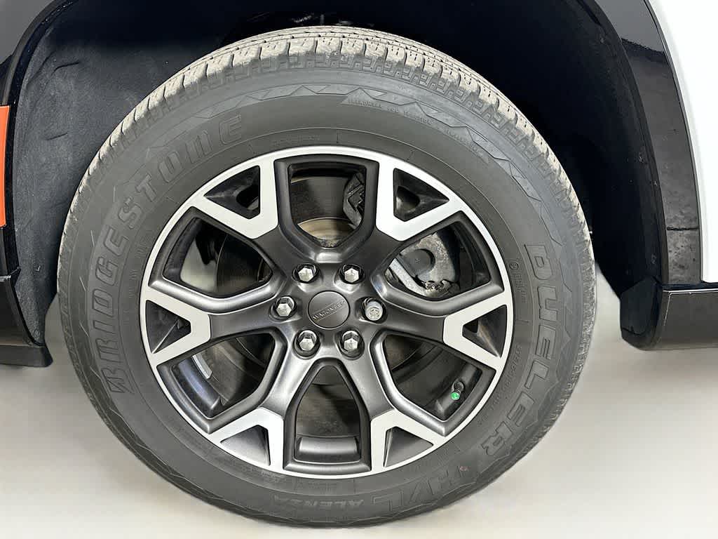 2023 Jeep Wagoneer Serie III