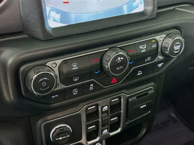 Jeep Gladiator Mojave 2023