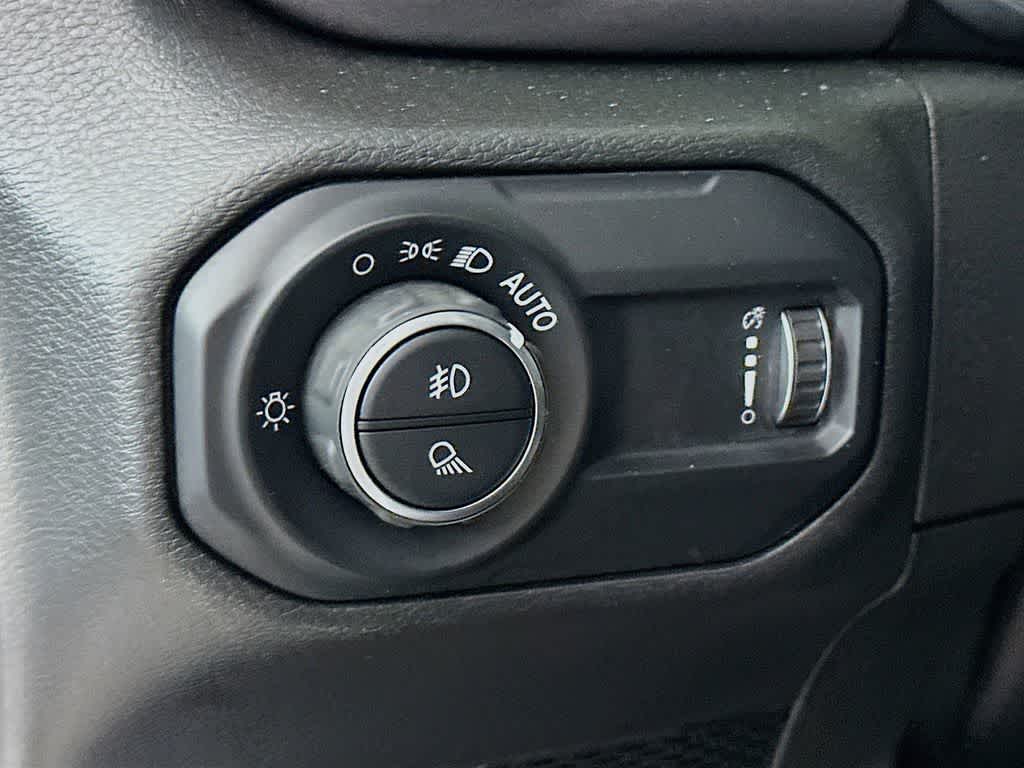 Jeep Gladiator Mojave 2023