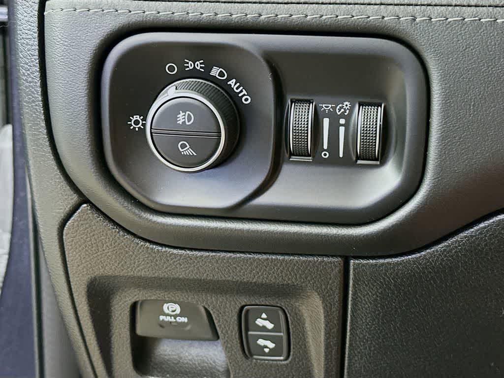 2021 RAM 1500 Limited