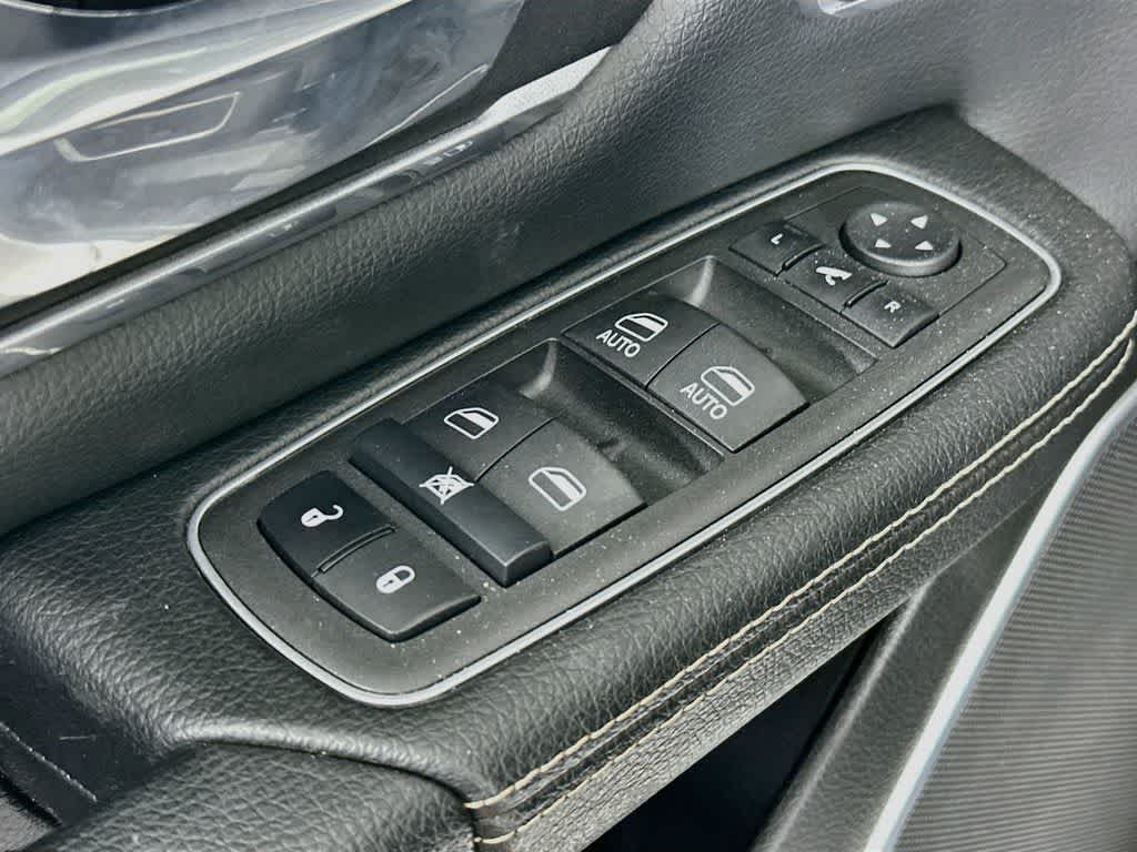 RAM 1500 Laramie 2023