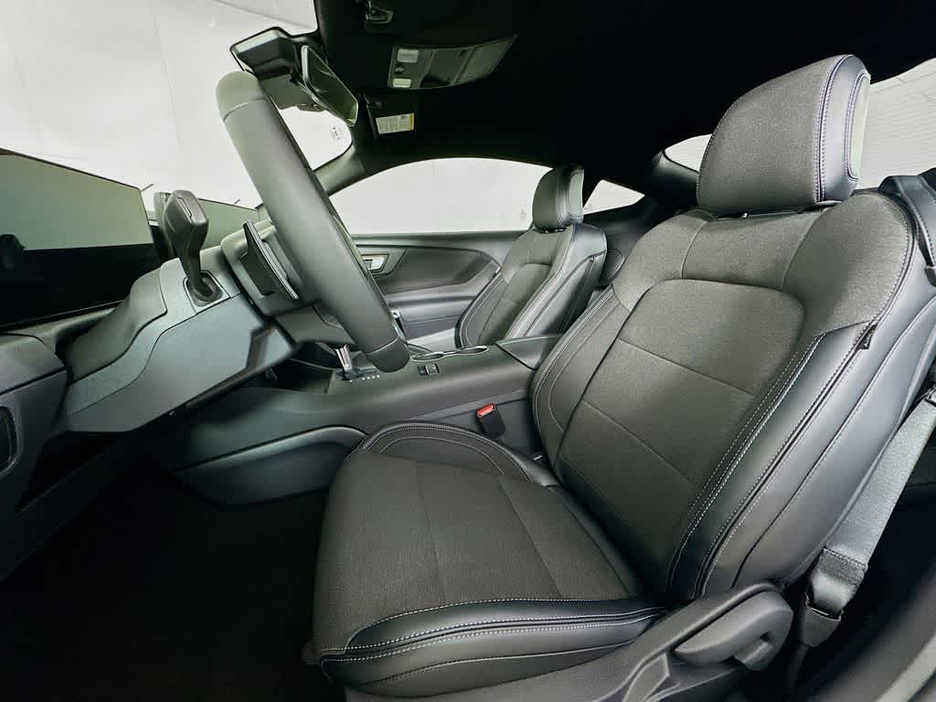 Ford Mustang GT 2026