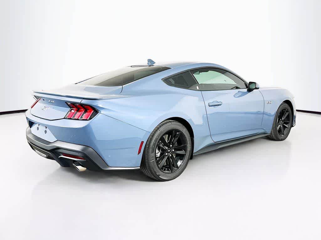 Ford Mustang GT 2026