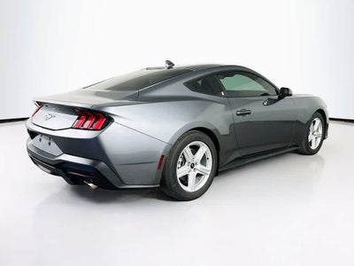 Ford Mustang EcoBoost 2026