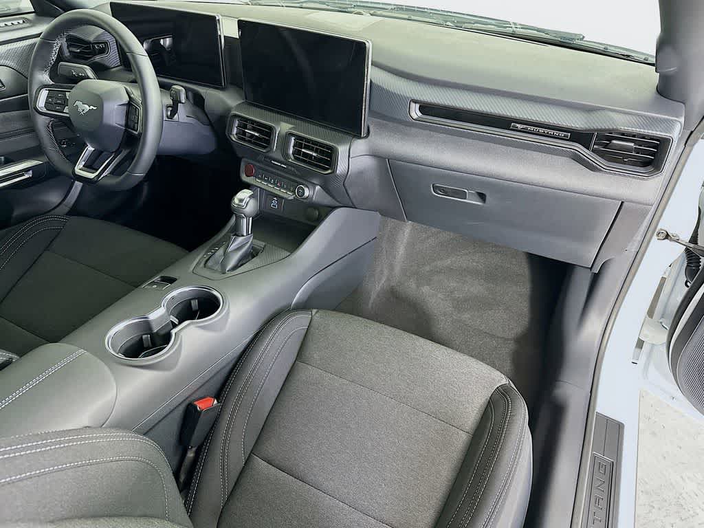 Ford Mustang EcoBoost 2026