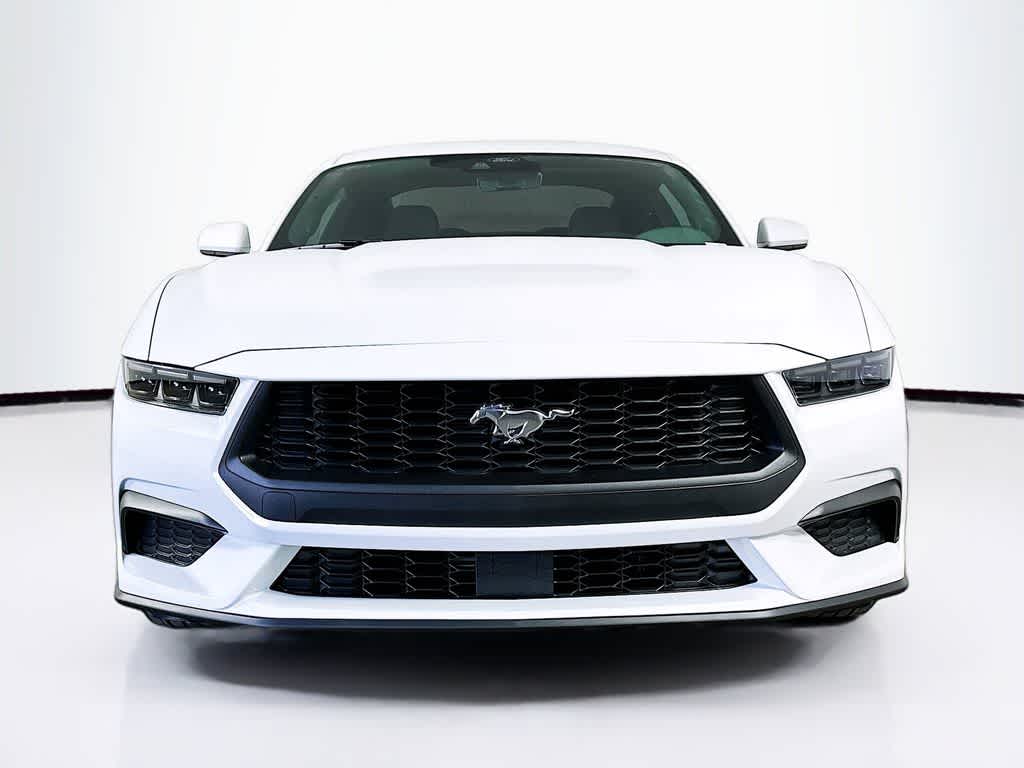 Ford Mustang EcoBoost 2026