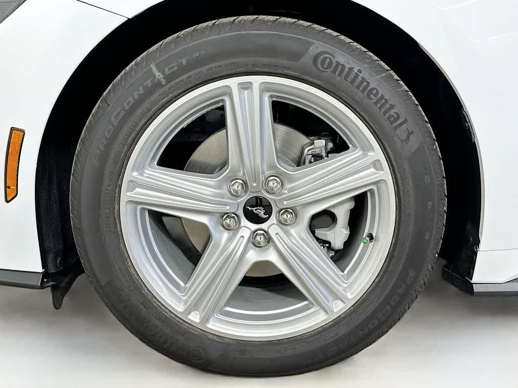 Ford Mustang EcoBoost 2026