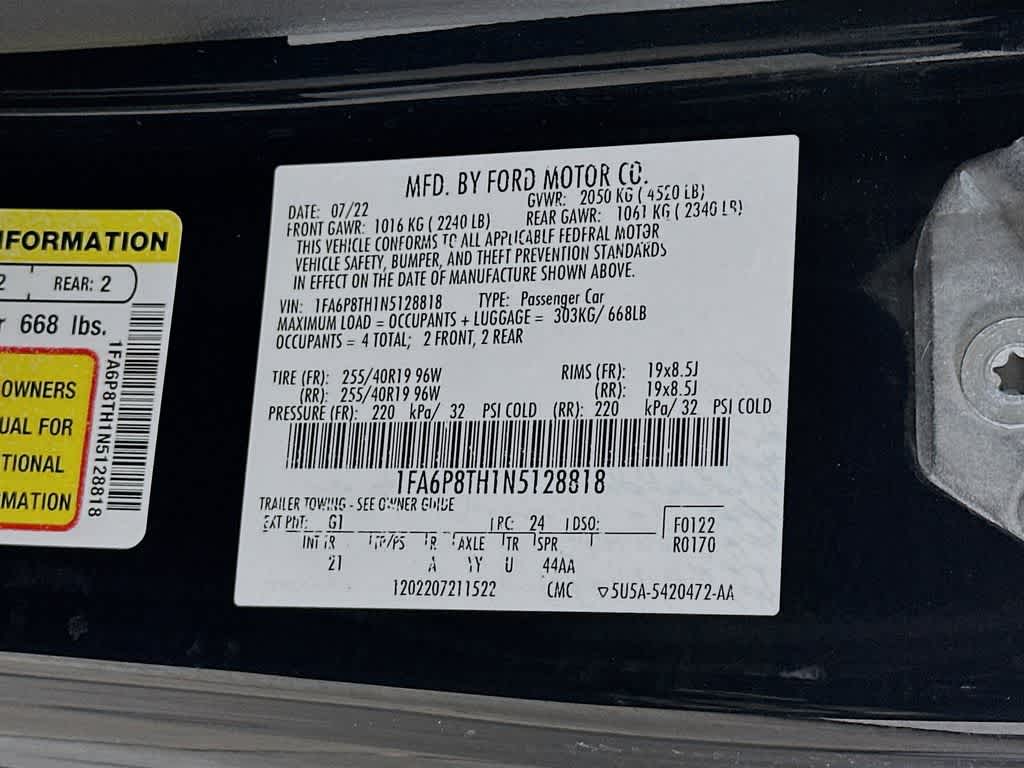 Ford Mustang EcoBoost 2022