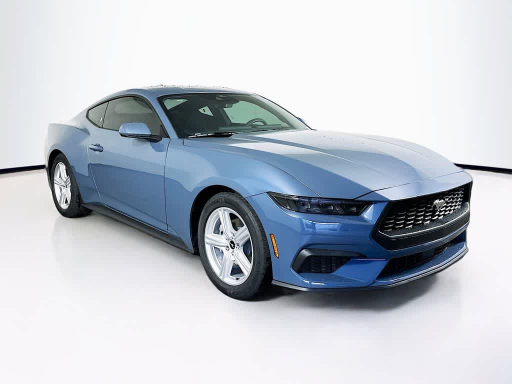 Ford Mustang EcoBoost 2026