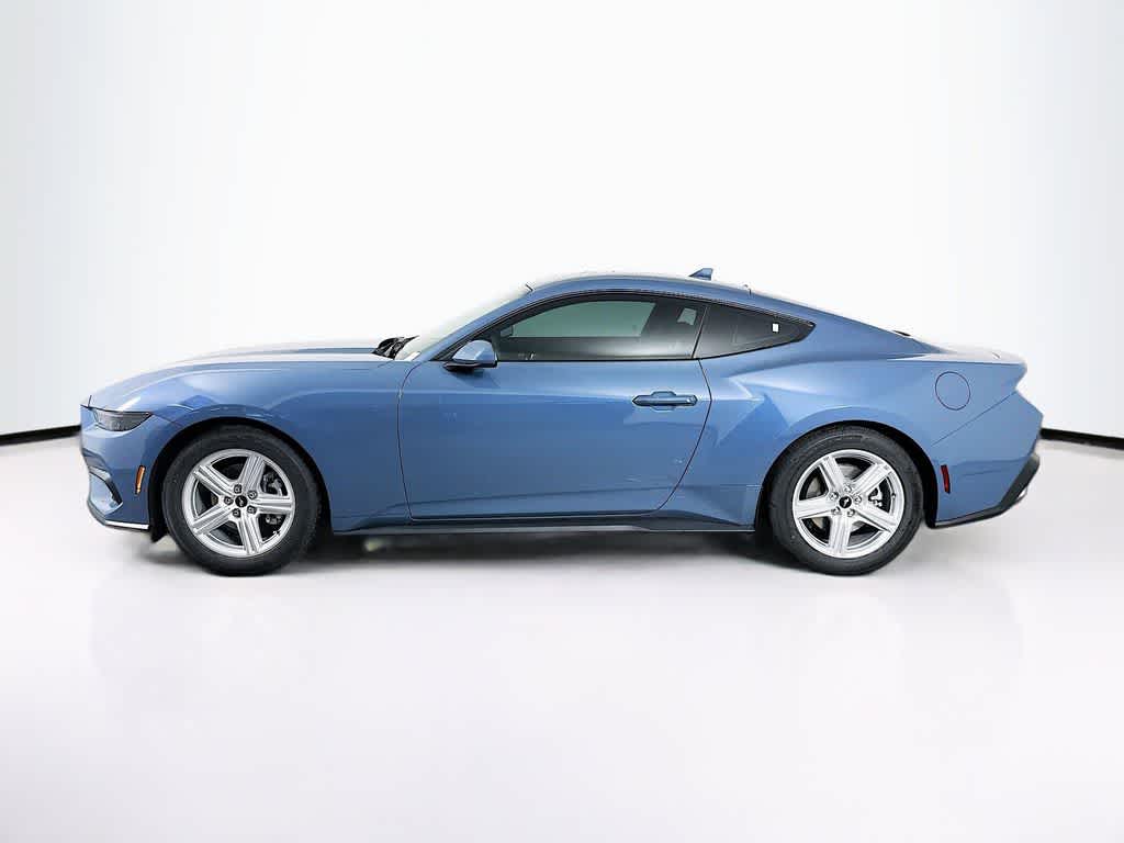 Ford Mustang EcoBoost 2026
