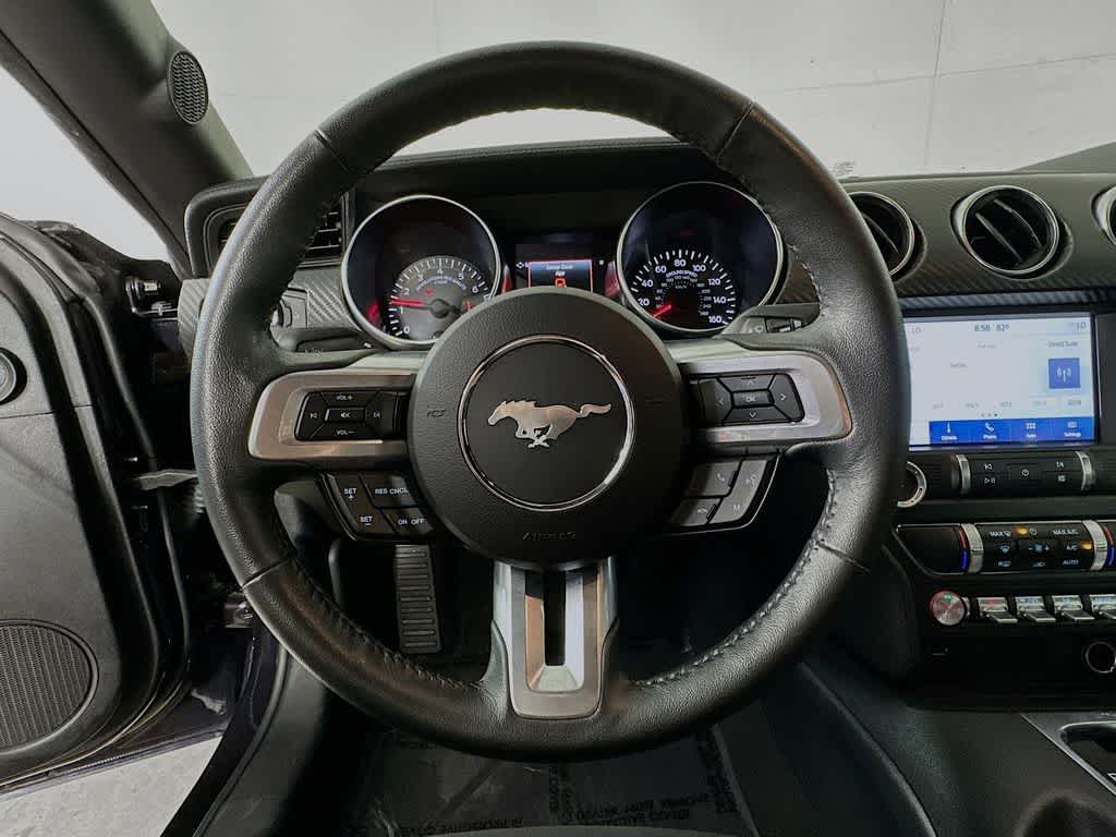 Ford Mustang EcoBoost 2022