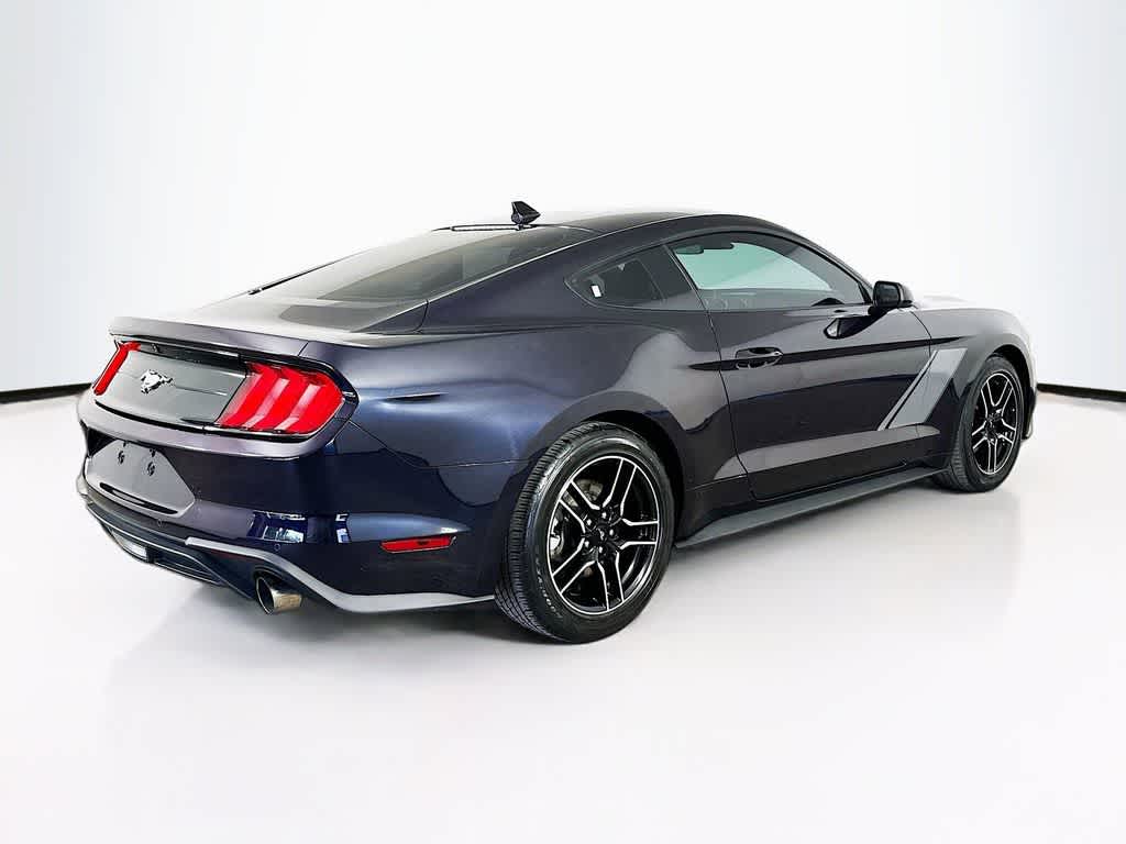 Ford Mustang EcoBoost 2022