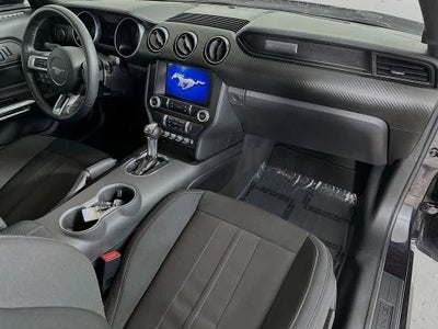 Ford Mustang EcoBoost 2022