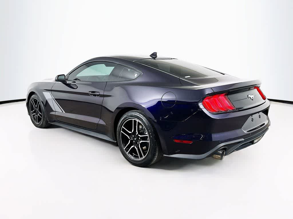Ford Mustang EcoBoost 2022