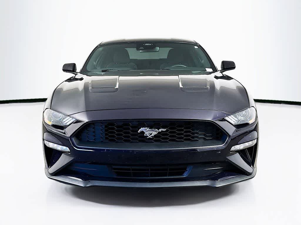 Ford Mustang EcoBoost 2022