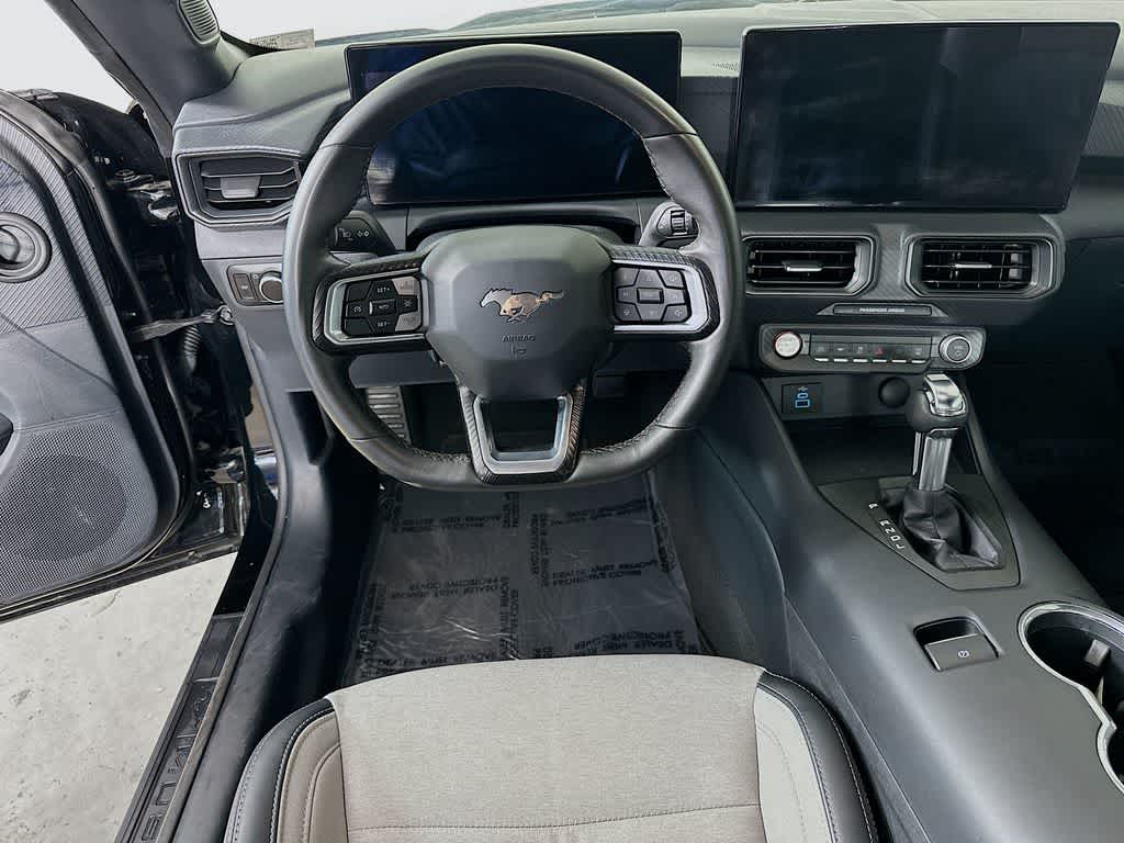 2024 Ford Mustang EcoBoost