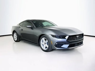 Ford Mustang EcoBoost 2026