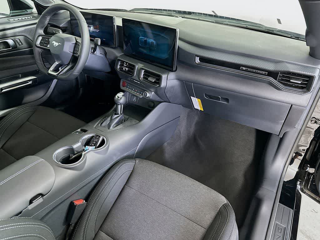 Ford Mustang EcoBoost 2026