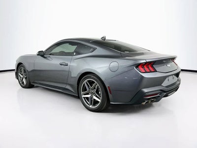 Ford Mustang EcoBoost 2026