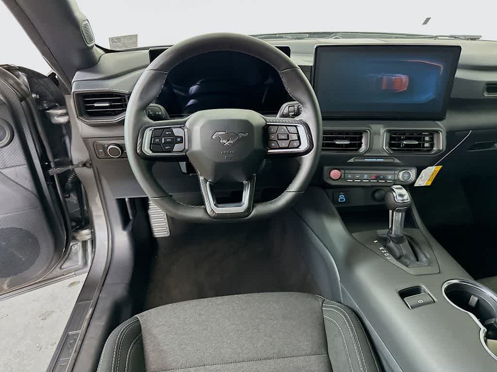 Ford Mustang EcoBoost 2026