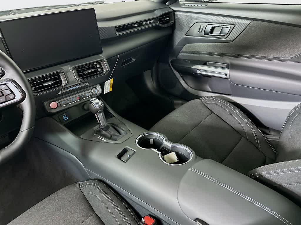 Ford Mustang EcoBoost 2026