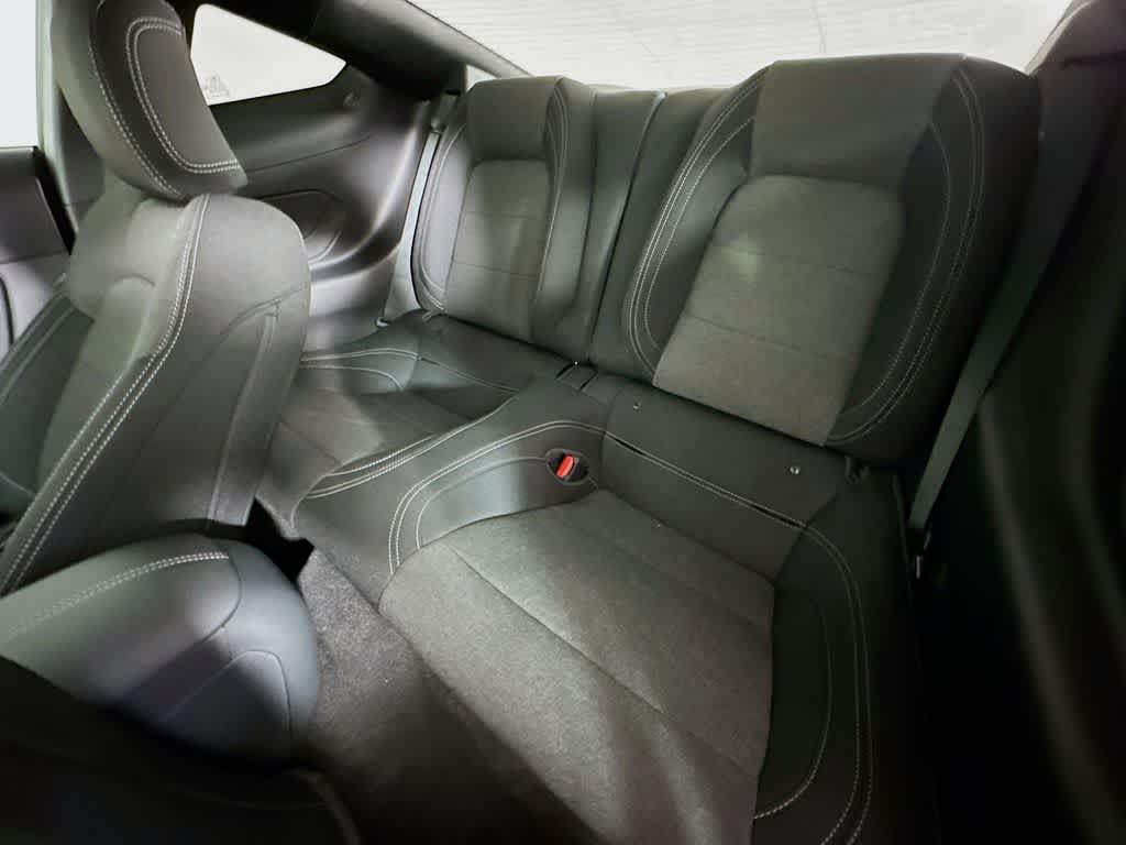 Ford Mustang EcoBoost 2026