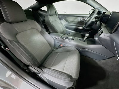 Ford Mustang EcoBoost 2026