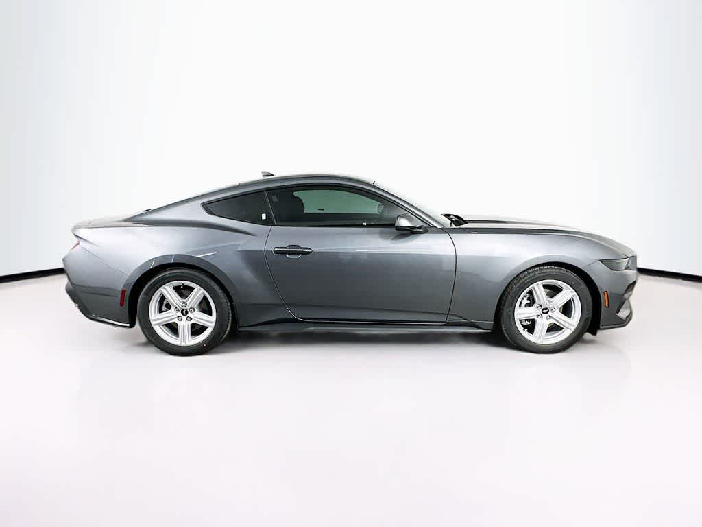 Ford Mustang EcoBoost 2026